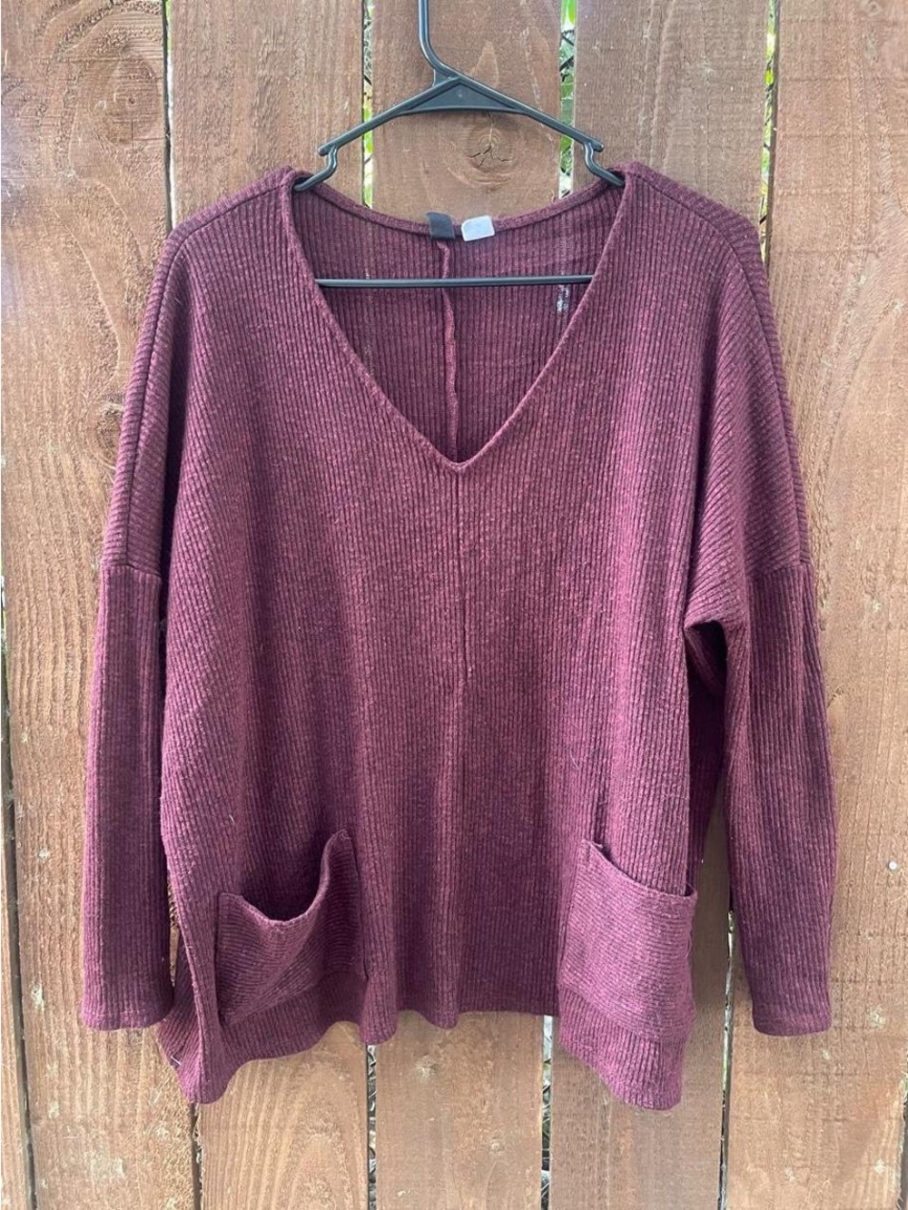BDG Urban Outfitters Oversized V-Neck Ribbed/Waffle Knit Sweater Sz M Pockets